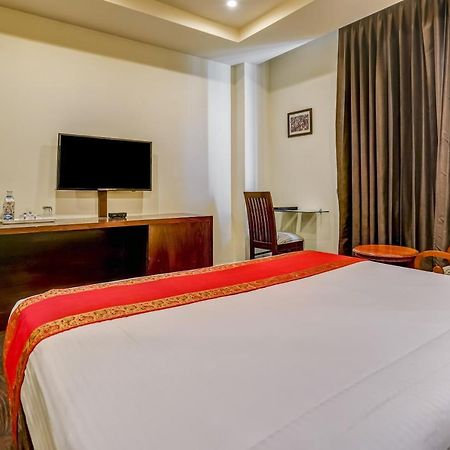 Townhouse 552Hotel Royal Court Dźalandhar Zewnętrze zdjęcie