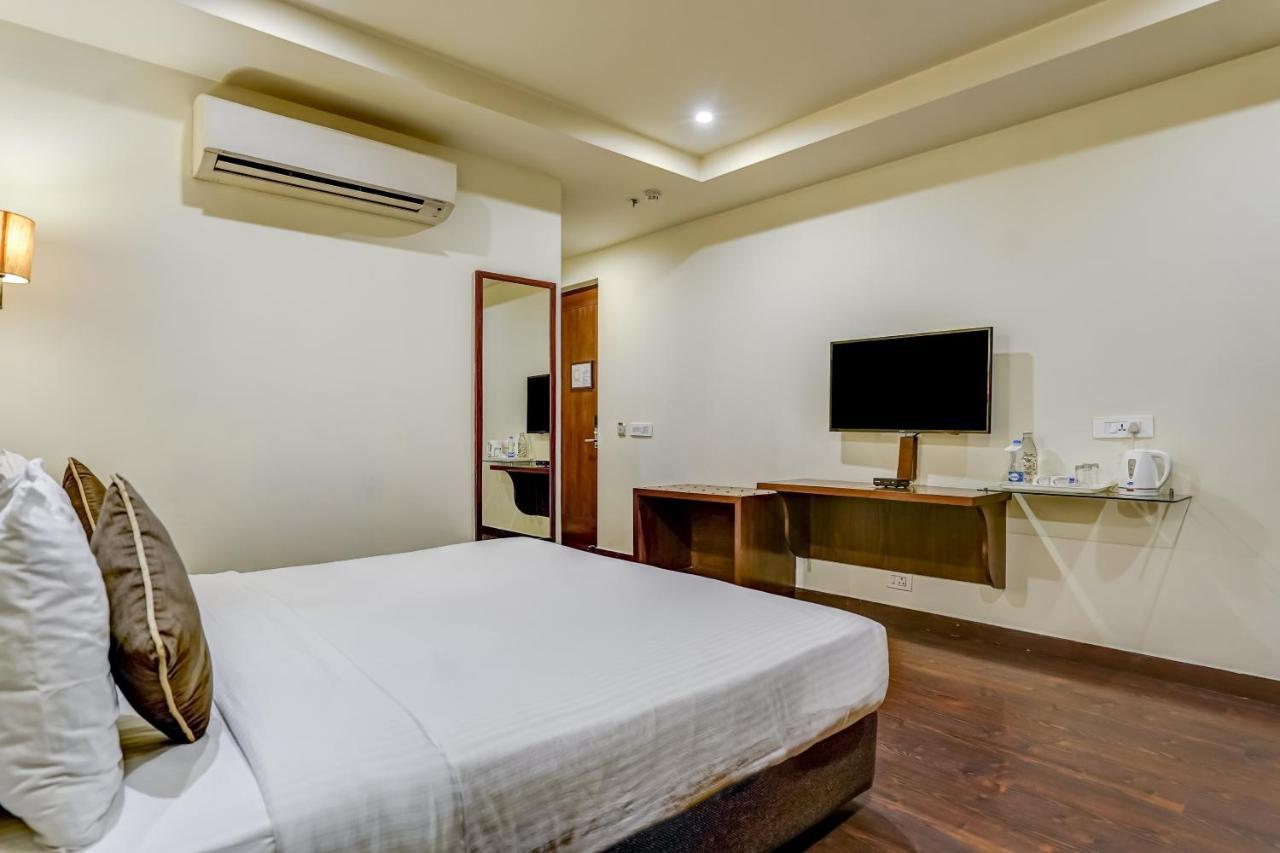 Townhouse 552Hotel Royal Court Dźalandhar Zewnętrze zdjęcie