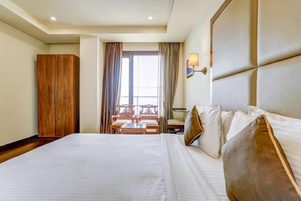 Townhouse 552Hotel Royal Court Dźalandhar Zewnętrze zdjęcie
