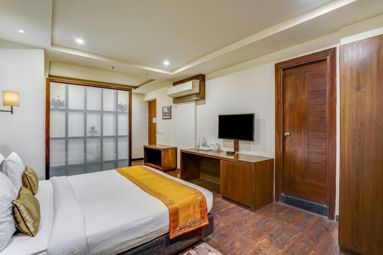 Townhouse 552Hotel Royal Court Dźalandhar Zewnętrze zdjęcie